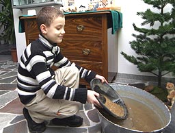 junger Goldw&auml;scher